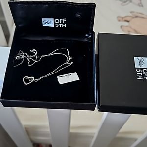 14K white gold diamond heart necklace